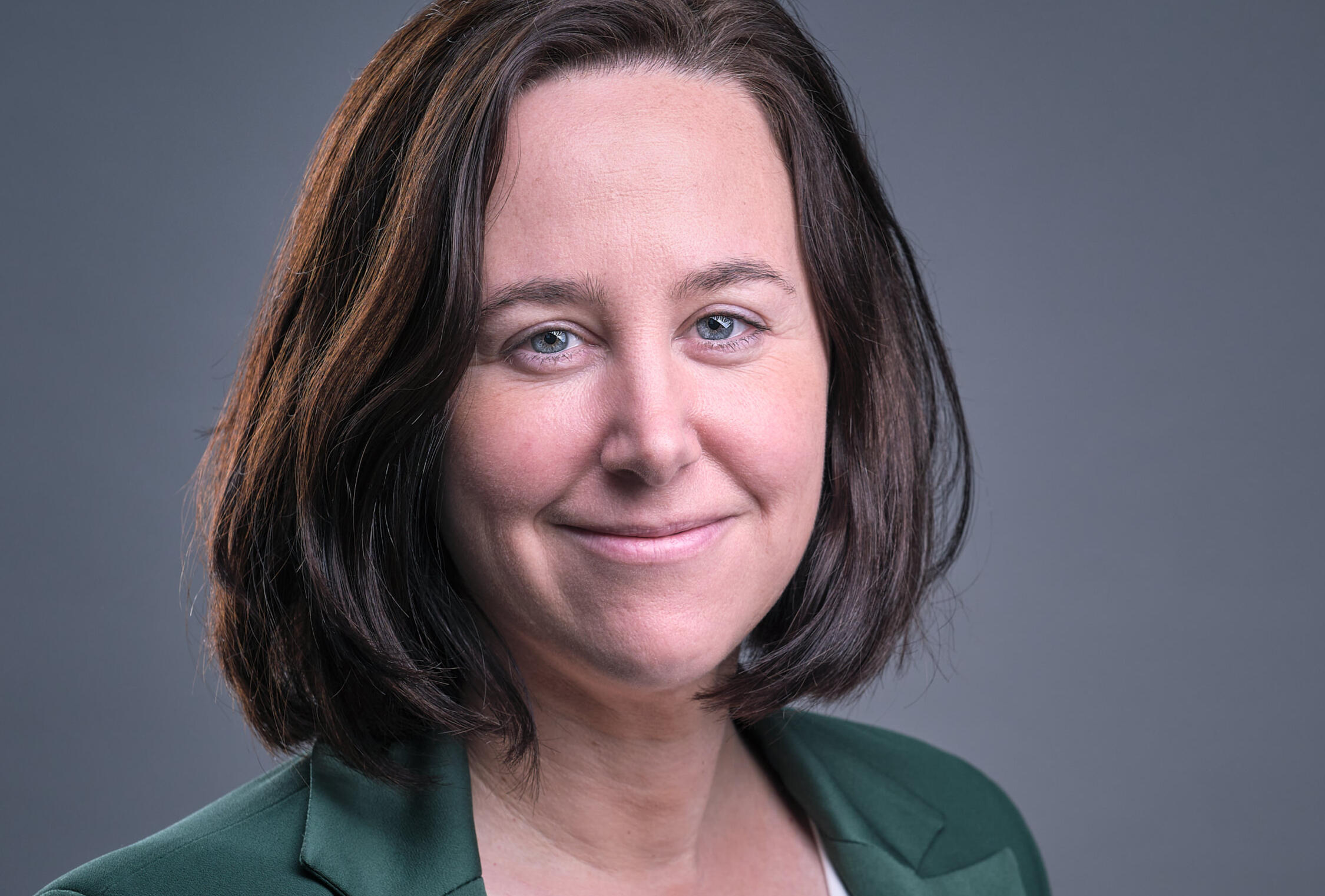 Alex Harris headshot